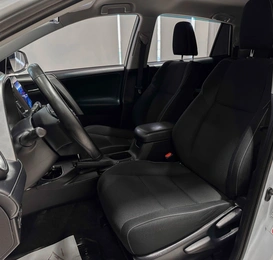 Внедорожник Toyota RAV4 2018 года, 2380000 рублей, Красноярск