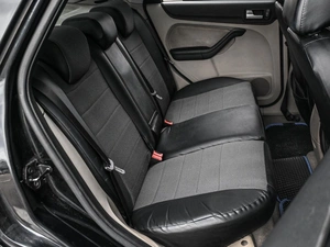 Седан Ford Focus 2006 года, 549000 рублей, Кирилловка