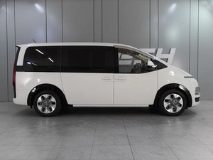 Минивэн Hyundai Staria 2021 года, 5690000 рублей, Ростов-на-Дону