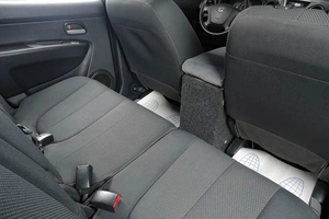 Минивэн Kia Carens 2009 года, 729000 рублей, Тюмень