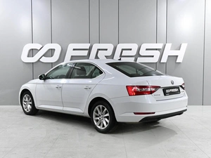 Лифтбек Skoda Superb 2019 года, 1999000 рублей, Аксай