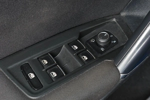 Внедорожник Volkswagen Tiguan 2018 года, 2999000 рублей, Тюмень