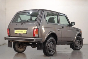 Внедорожник ВАЗ (LADA) 4x4 (Нива) 2018 года, 679000 рублей, Челябинск