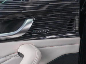 Внедорожник Geely Monjaro 2023 года, 3166000 рублей, Сургут