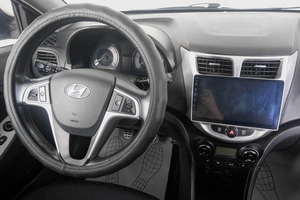 Седан Hyundai Solaris 2013 года, 759000 рублей, Кемерово