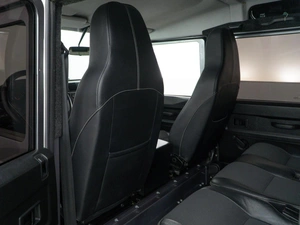 Внедорожник Land Rover Defender 2013 года, 3699077 рублей, Москва