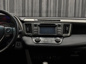 Внедорожник Toyota RAV4 2015 года, 2270000 рублей, Красноярск