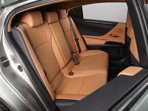 Седан Lexus ES 2022 года, 5830000 рублей, Минеральные Воды