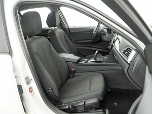 Седан BMW 3 серия 2017 года, 1848055 рублей, Москва