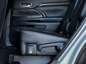 Внедорожник Toyota Highlander 2014 года, 2690000 рублей, Уфа