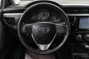 Седан Toyota Corolla 2014 года, 1199000 рублей, Новокузнецк