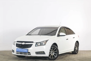 Седан Chevrolet Cruze 2012 года, 799000 рублей, Тюмень