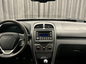 Внедорожник Chery Tiggo (T11) 2013 года, 650000 рублей, Красноярск