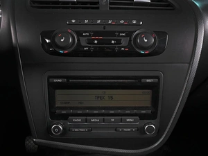 Хетчбэк SEAT Leon 2012 года, 839000 рублей, Аксай