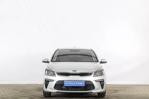 Седан Kia Rio 2018 года, 1419000 рублей, Тюмень