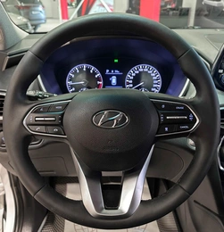 Внедорожник Hyundai Santa Fe 2019 года, 2990000 рублей, Красноярск