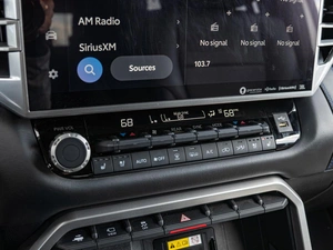 Внедорожник Toyota Sequoia 2023 года, 10050000 рублей, Краснодар