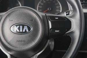 Седан Kia Rio 2020 года, 2049000 рублей, Кемерово