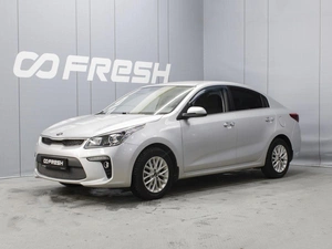 Седан Kia Rio 2019 года, 1390000 рублей, Омск