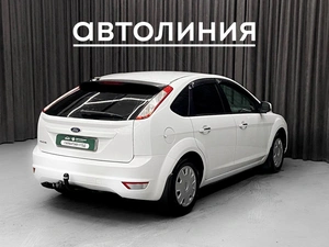 Хетчбэк Ford Focus 2011 года, 670000 рублей, Красноярск