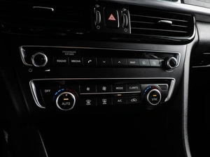 Седан Kia Optima 2018 года, 1854000 рублей, Воронеж