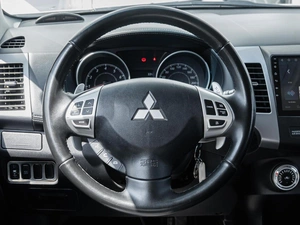 Внедорожник Mitsubishi Outlander 2010 года, 1000000 рублей, Ставрополь