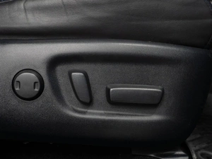 Внедорожник Toyota Harrier 2019 года, 3079000 рублей, Тюмень