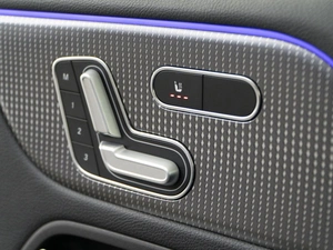 Внедорожник Mercedes-benz GLB-класс 2021 года, 3399077 рублей, Москва