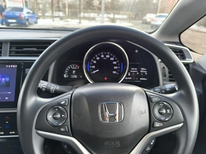 Хетчбэк Honda Fit 2018 года, 1260000 рублей, Красноярск