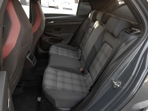 Хетчбэк Volkswagen Golf GTI 2020 года, 3649000 рублей, Саратов