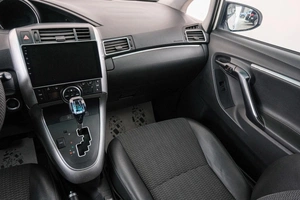 Минивэн Toyota Verso 2014 года, 1899000 рублей, Красноярск