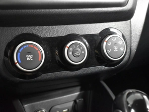 Седан Kia Rio 2015 года, 949900 рублей, Казань