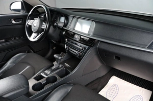 Седан Kia Optima 2019 года, 1879000 рублей, Тюмень