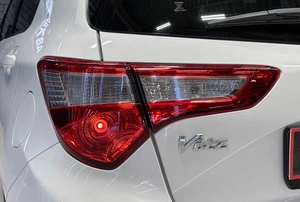 Хетчбэк Toyota Vitz 2017 года, 1087000 рублей, Красноярск