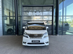 Минивэн Toyota Vellfire 2010 года, 2190000 рублей, Уфа