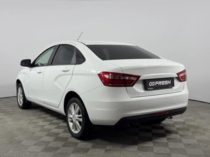 Седан ВАЗ (LADA) Vesta 2018 года, 796200 рублей, Казань