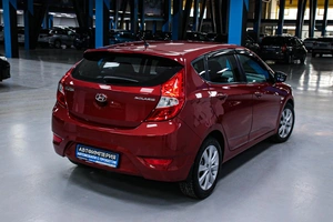 Хетчбэк Hyundai Solaris 2012 года, 928000 рублей, Солонцы
