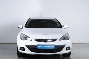 Хетчбэк Opel Astra GTC 2012 года, 739000 рублей, Челябинск