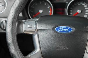 Седан Ford Mondeo 2010 года, 779000 рублей, Тюмень