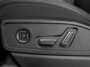 Внедорожник Audi Q5 2025 года, 6589000 рублей, Тюмень