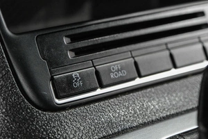 Внедорожник Volkswagen Tiguan 2011 года, 1229000 рублей, Новокузнецк