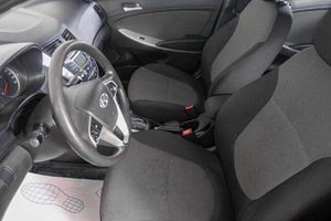 Седан Hyundai Solaris 2013 года, 869000 рублей, Кемерово