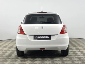 Хетчбэк Suzuki Swift 2011 года, 719900 рублей, Казань