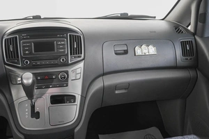 Минивэн Hyundai H-1 2016 года, 2489000 рублей, Кемерово
