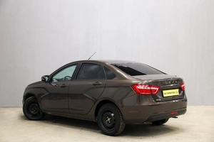 Седан ВАЗ (LADA) Vesta 2017 года, 909000 рублей, Новосибирск