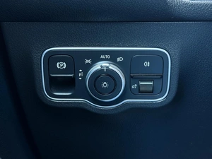 Внедорожник Mercedes-benz GLB-класс 2020 года, 2899000 рублей, Большой Сочи