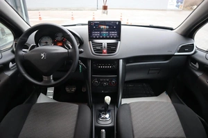 Хэтчбек Peugeot 207 2010 года, 680000 рублей, Мирное