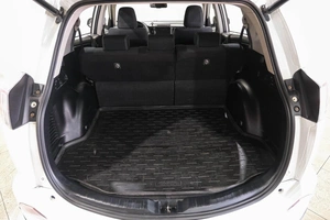 Внедорожник Toyota RAV4 2016 года, 2259000 рублей, Новокузнецк