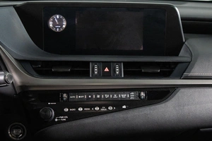 Седан Lexus ES 2020 года, 4199000 рублей, Сургут
