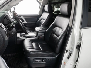 Внедорожник Toyota Land Cruiser 2016 года, 5249000 рублей, Тюмень